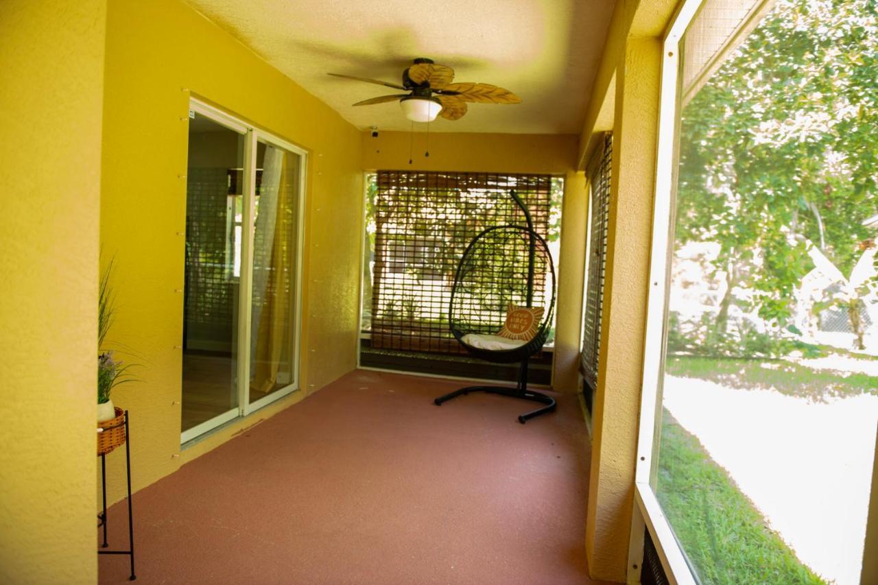 Charming Vacation Home In Port St Lucie. Port St. Lucie Kültér fotó